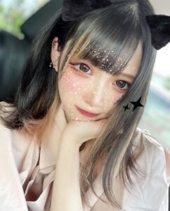 アヤ