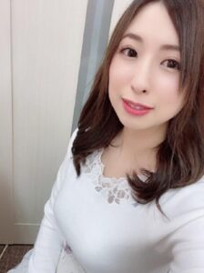 ご奉仕大好き智子
