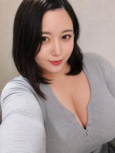 むっちり愛花