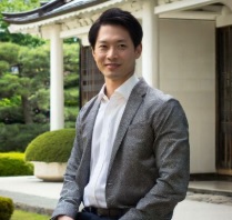 番組支配人星野