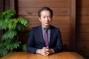 救済支援管理局 局長の菅原